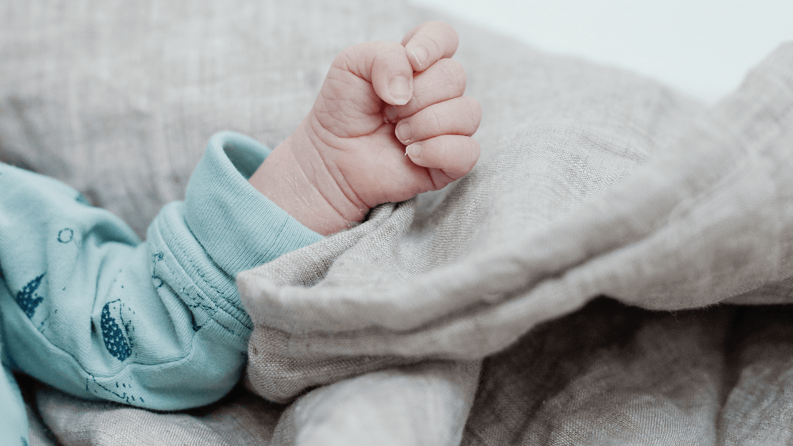 baby swaddle balnket organic2